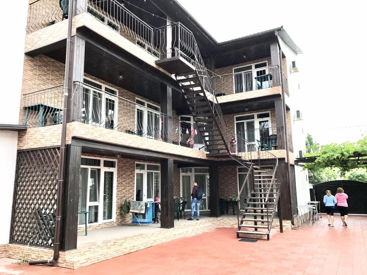 Akvitaniya Mini-Hotel Затока Екстериор снимка